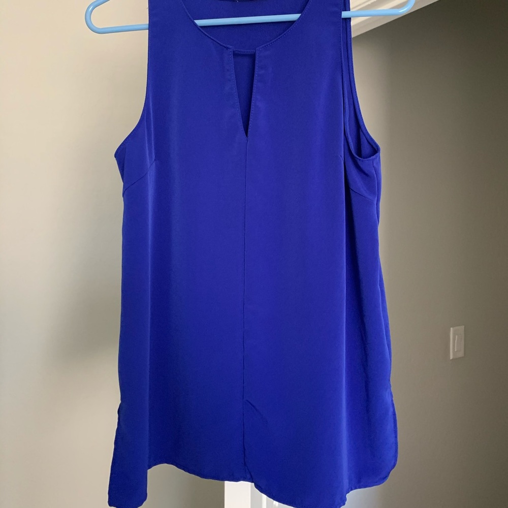 Lush tank top deep blue lightweight and breathable size small